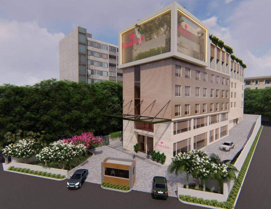 Hotel Ramada By Wyndham Gorakhpur Gorakhnath Mandir Road Exterior foto
